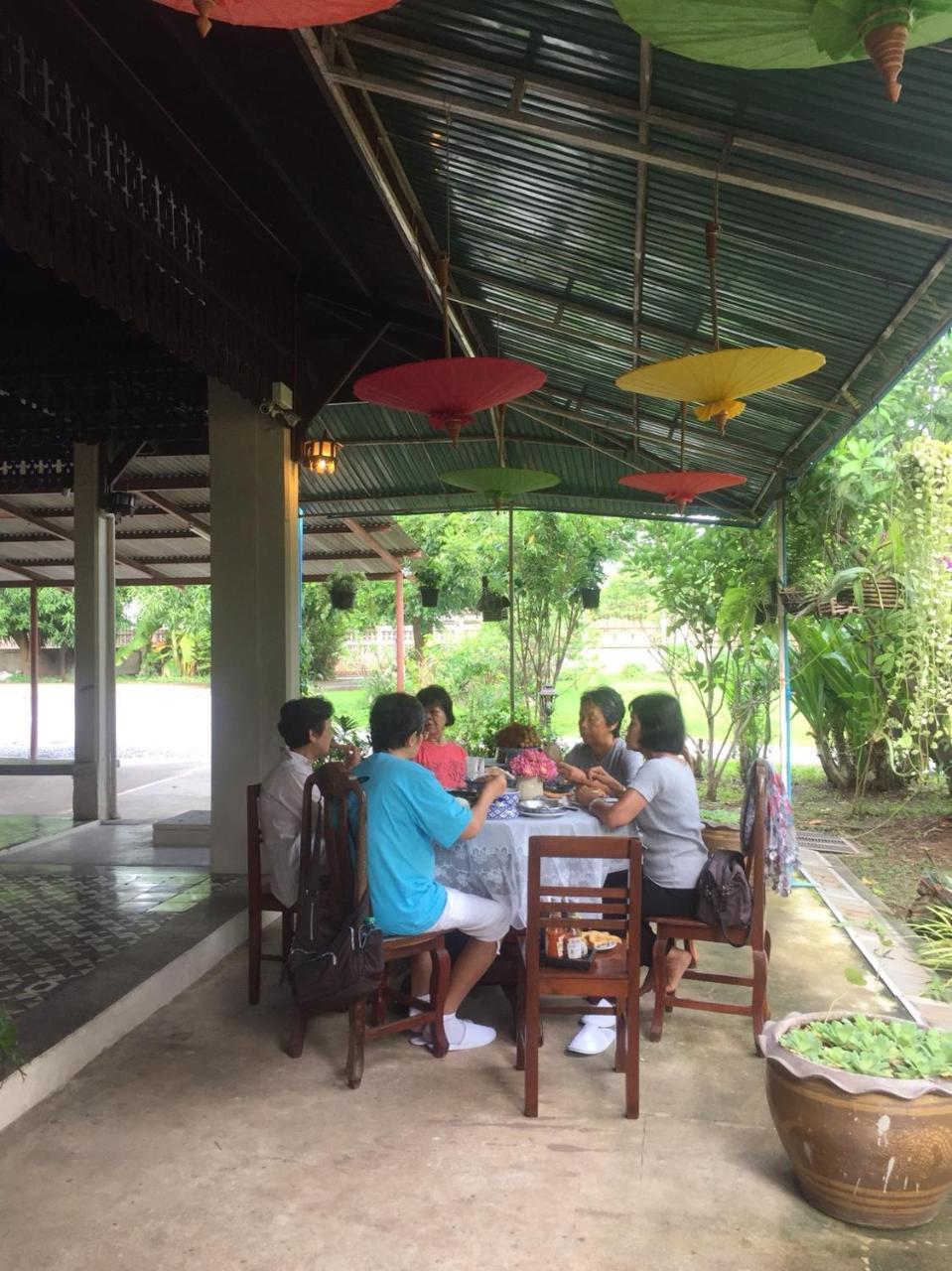Baan Sithepaban Guesthouse Phitszanulok Kültér fotó