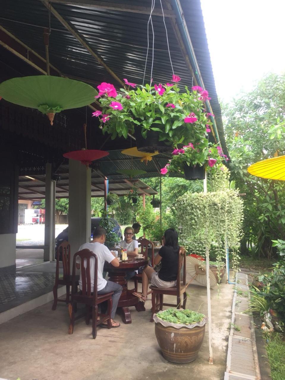 Baan Sithepaban Guesthouse Phitszanulok Kültér fotó